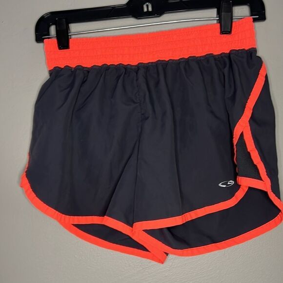 Champion Duo Dry running short size small - Picture 2 of 5